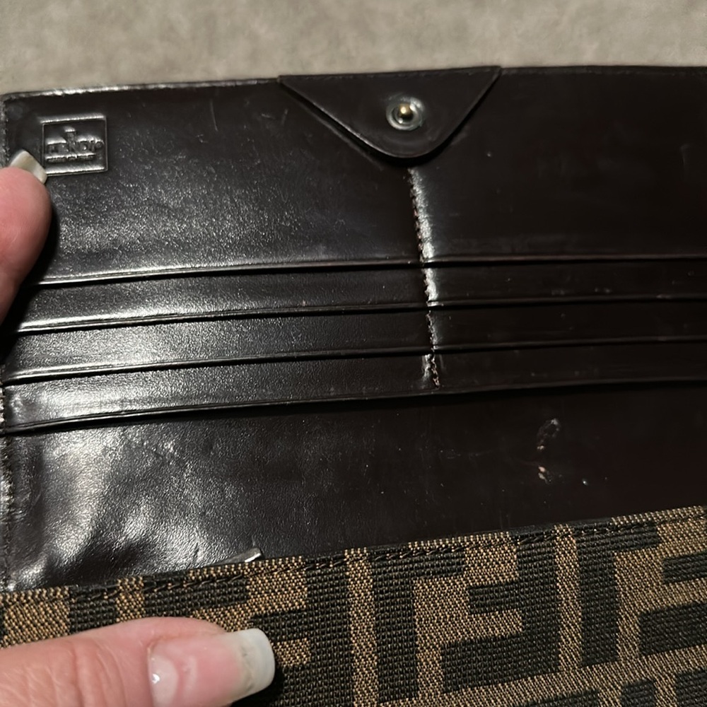 Authentic Fendi Zucca FF Coated Canvas Continental Wallet Tobacco Moro - Picture 9 of 14